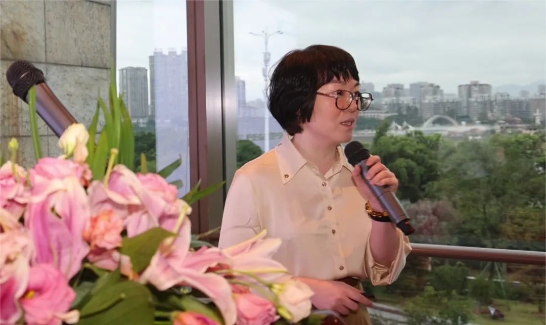 Z6��������ʱ���й������ٷ���վ