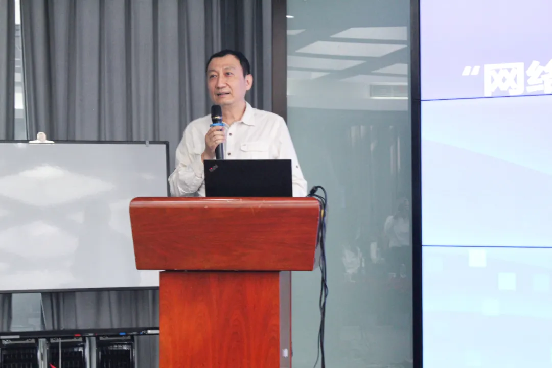 Z6��������ʱ���й������ٷ���վ