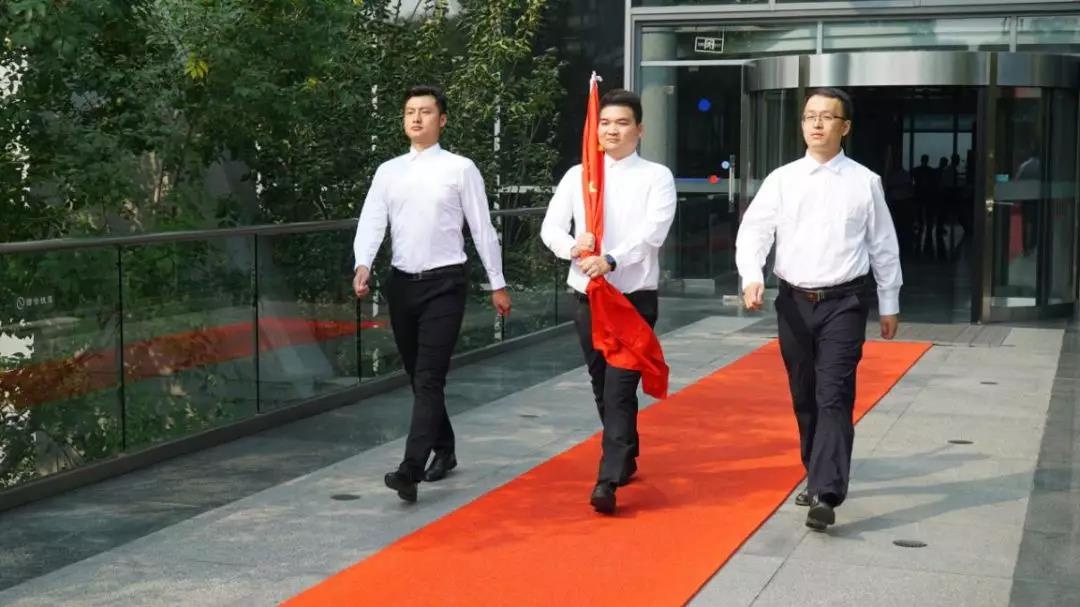 Z6��������ʱ���й������ٷ���վ